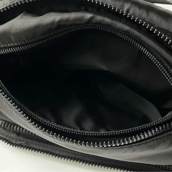 Prada Authentic Logo Stripe Messenger Bag Tessuto - Picture 16 of 16